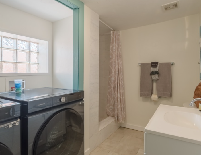 Walk to Beach & Ocean Center | Garage | 60' Driveway