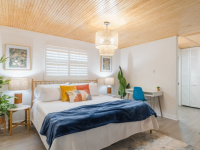 9 Beds | Walk to Beach | Game Room + Cowboy Pool + Mini Golf