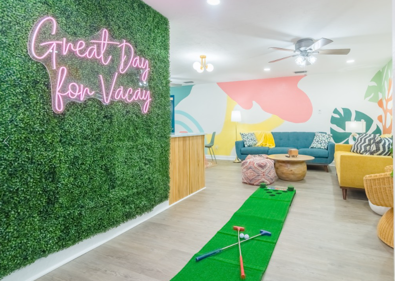 9 Beds | Walk to Beach | Game Room + Cowboy Pool + Mini Golf