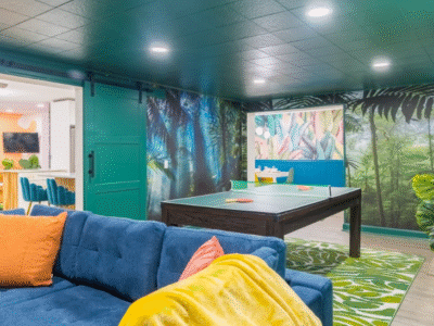 9 Beds | Walk to Beach | Game Room + Cowboy Pool + Mini Golf