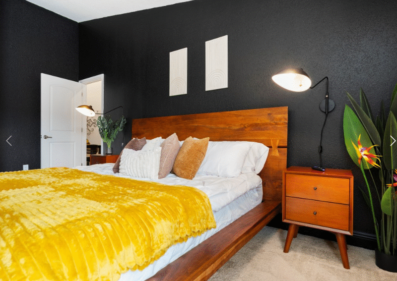 7 Beds | Walk to Beach | Arcade | Nerf Wall | Family & Military Friendly