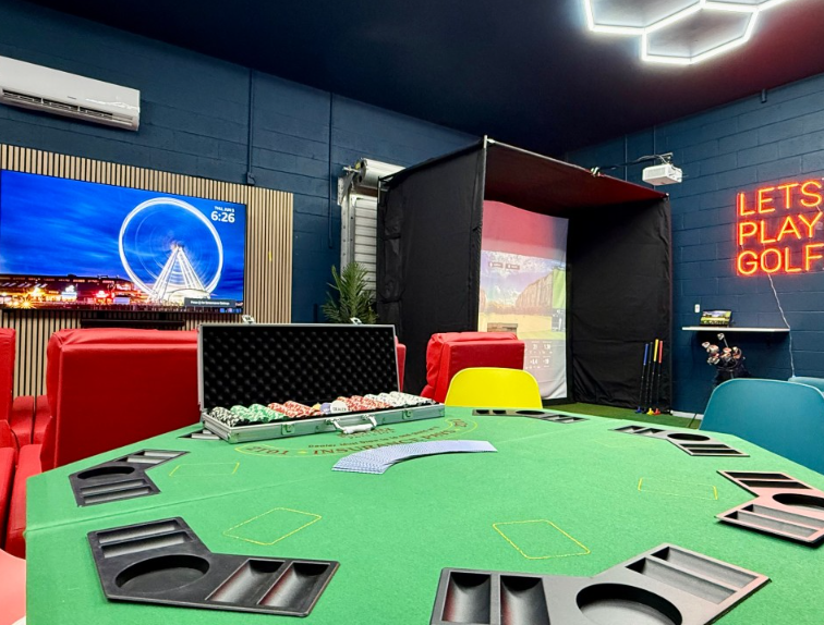 GameRoom | Golf Simulator | Movie Theater | 2 Min Walk to Beach