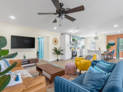 7 Beds | Walk to Beach | Great for Families & Military | PETS OK