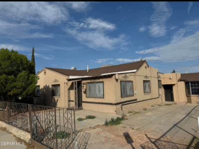 Centrally located house 10 min from Fort Bliss!