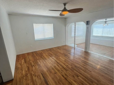 Centrally located house 10 min from Fort Bliss!