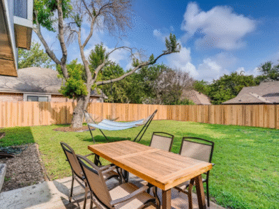 Furnished 3BR Home Near Dell & Kalahari – Great for PCS, TDY, or Getaways