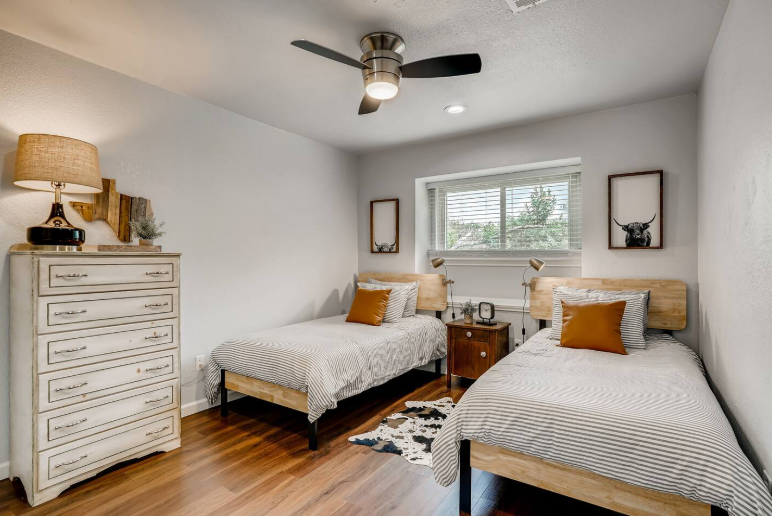 Furnished 3BR Home Near Dell & Kalahari – Great for PCS, TDY, or Getaways