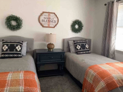 Golf Course Retreat | 2BR Bella Vista Cottage | Near Guard & VA