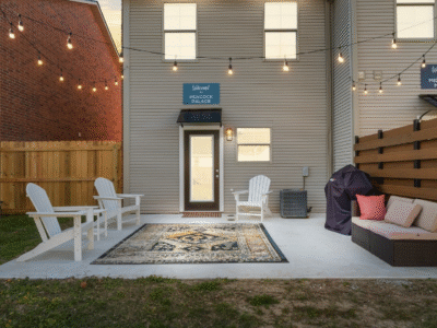 Foxhole Townhouse | Sleeps 8 | Near Casinos & Waterfront